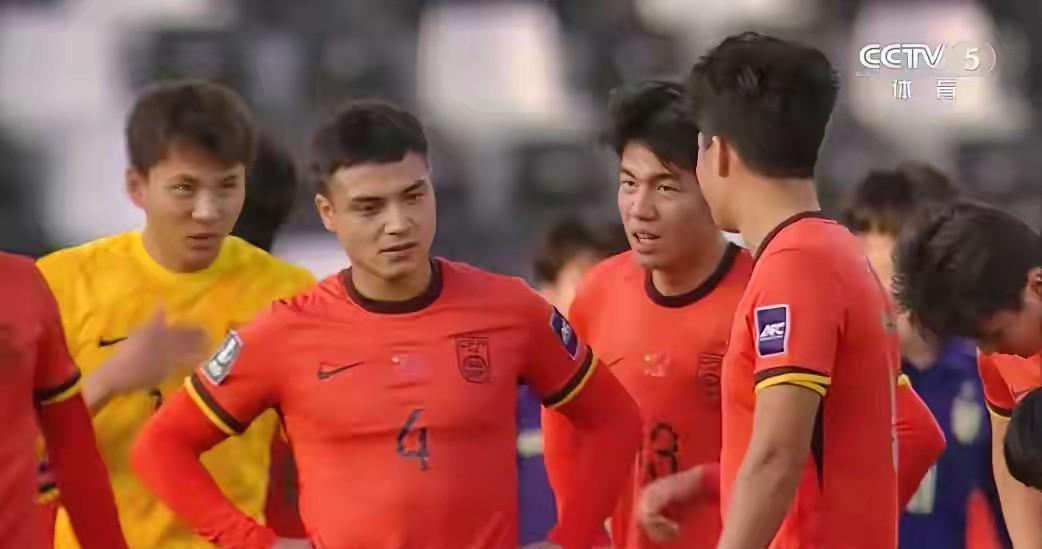 0-0惊险出线!国足五大痛点引球迷意难平。