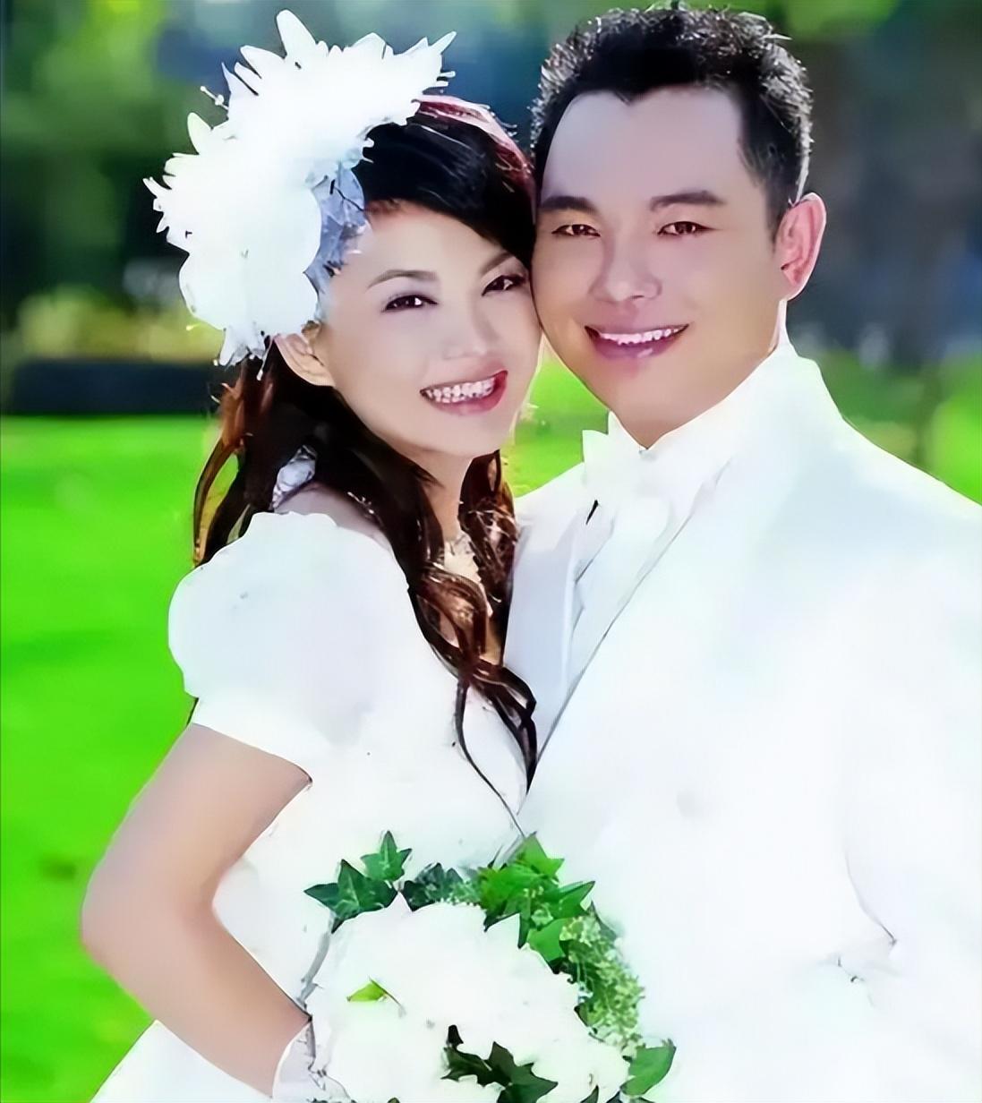 世界杯手机观看平台-这回真洗不白了! 高调炫富的李湘再传"噩耗",被扒的"底裤"不剩