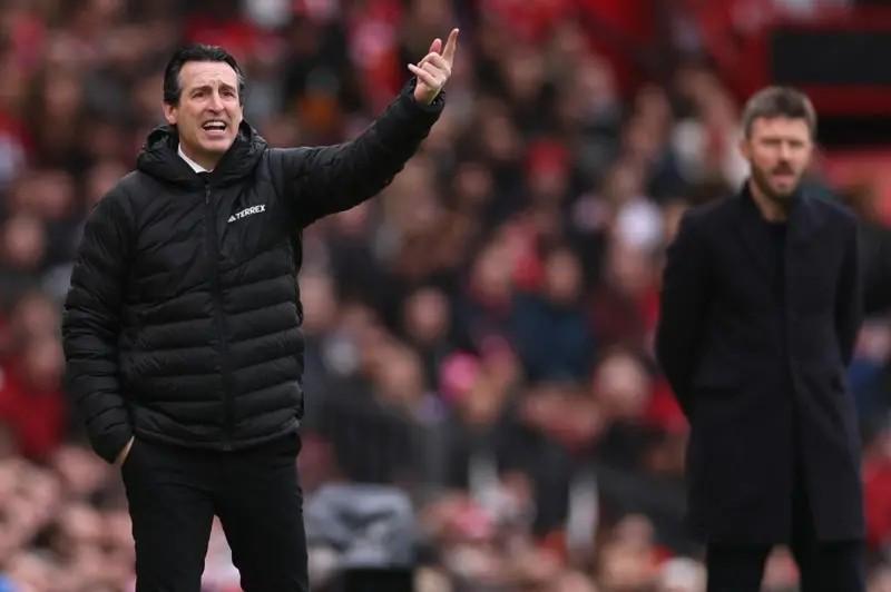 世界杯客户端升级说明-埃梅里:客战曼联是个巨大的挑战,下半场他们占据了主导权